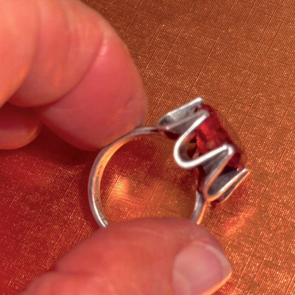 Silver and Citrine Ring - Picture 4 of 4